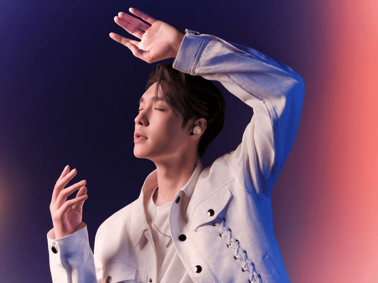 B&O Beoplay EQ with Lay Zhang 0005