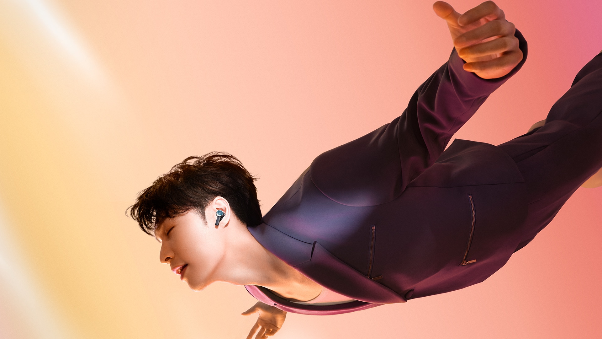 B&O Beoplay EX Earphone Lay Zhang x B_O News Cover