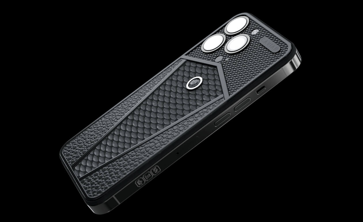 Apple iPhone - CAVAIR Black Caviar