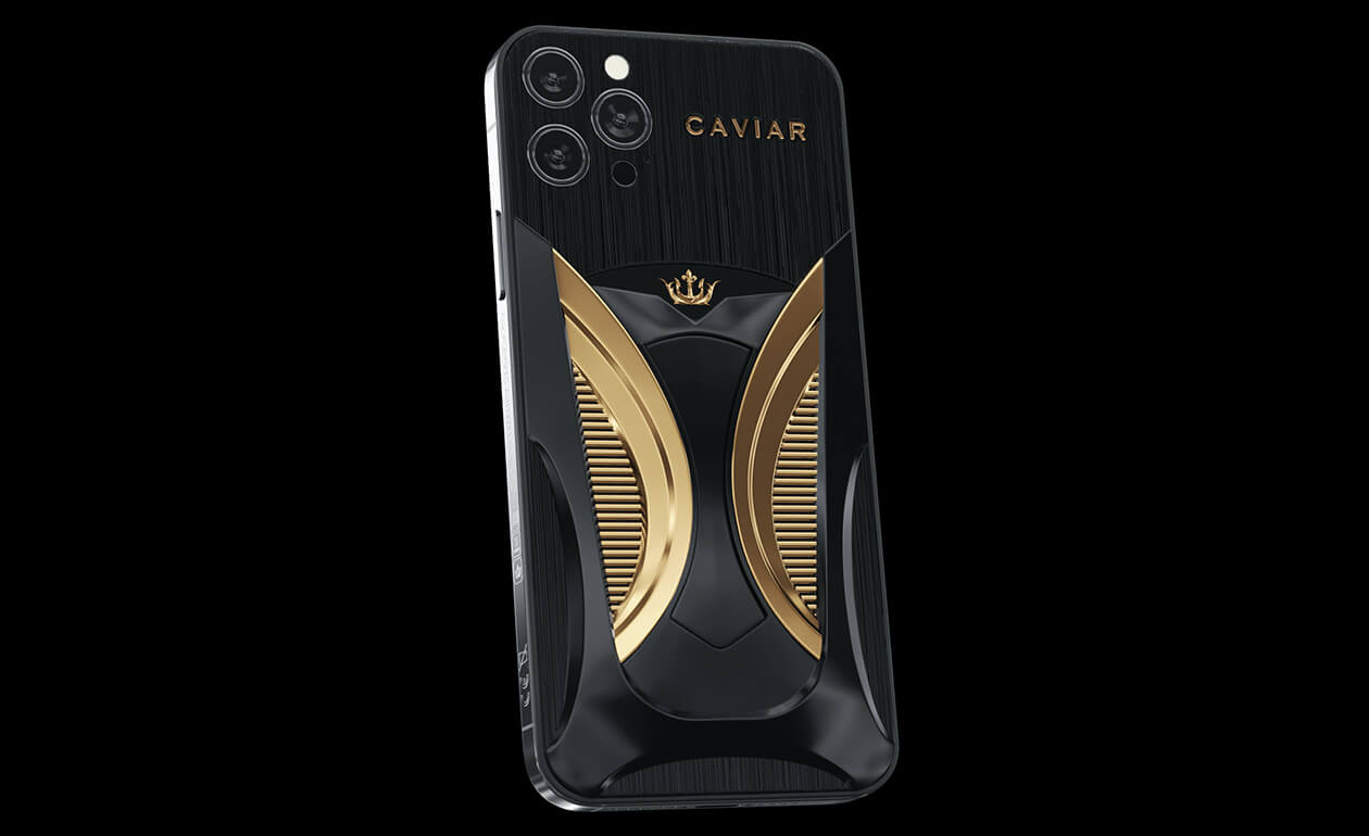 Apple iPhone - CAVAIR Black Titanium