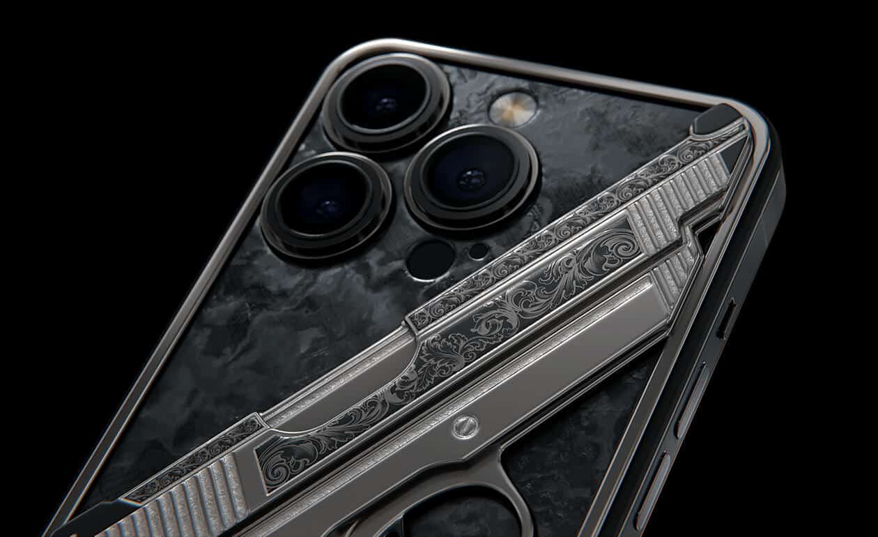 Apple iPhone - CAVIAR Cruel