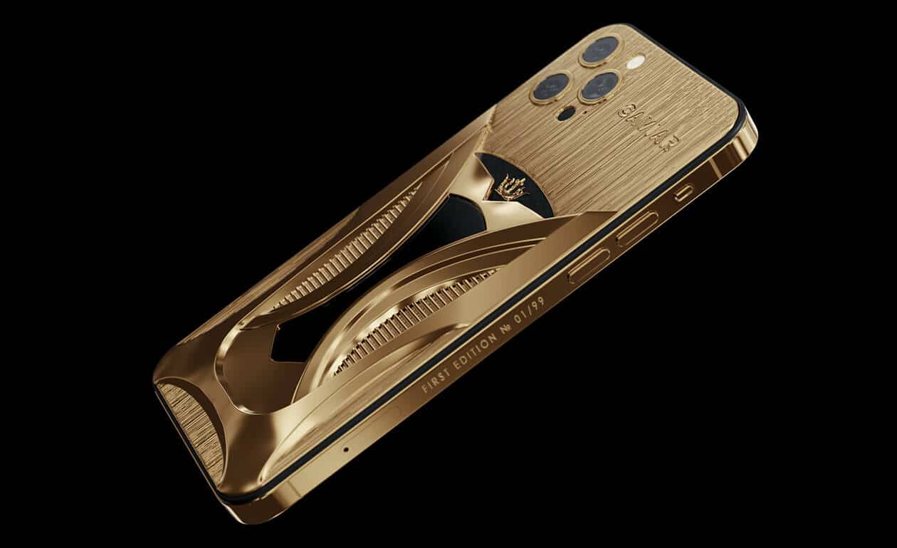 Apple iPhone - CAVAIR Gold Titanium