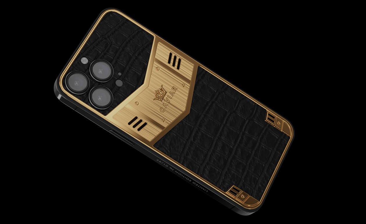 Apple iPhone - CAVIAR Alligator Gold Lines 18K