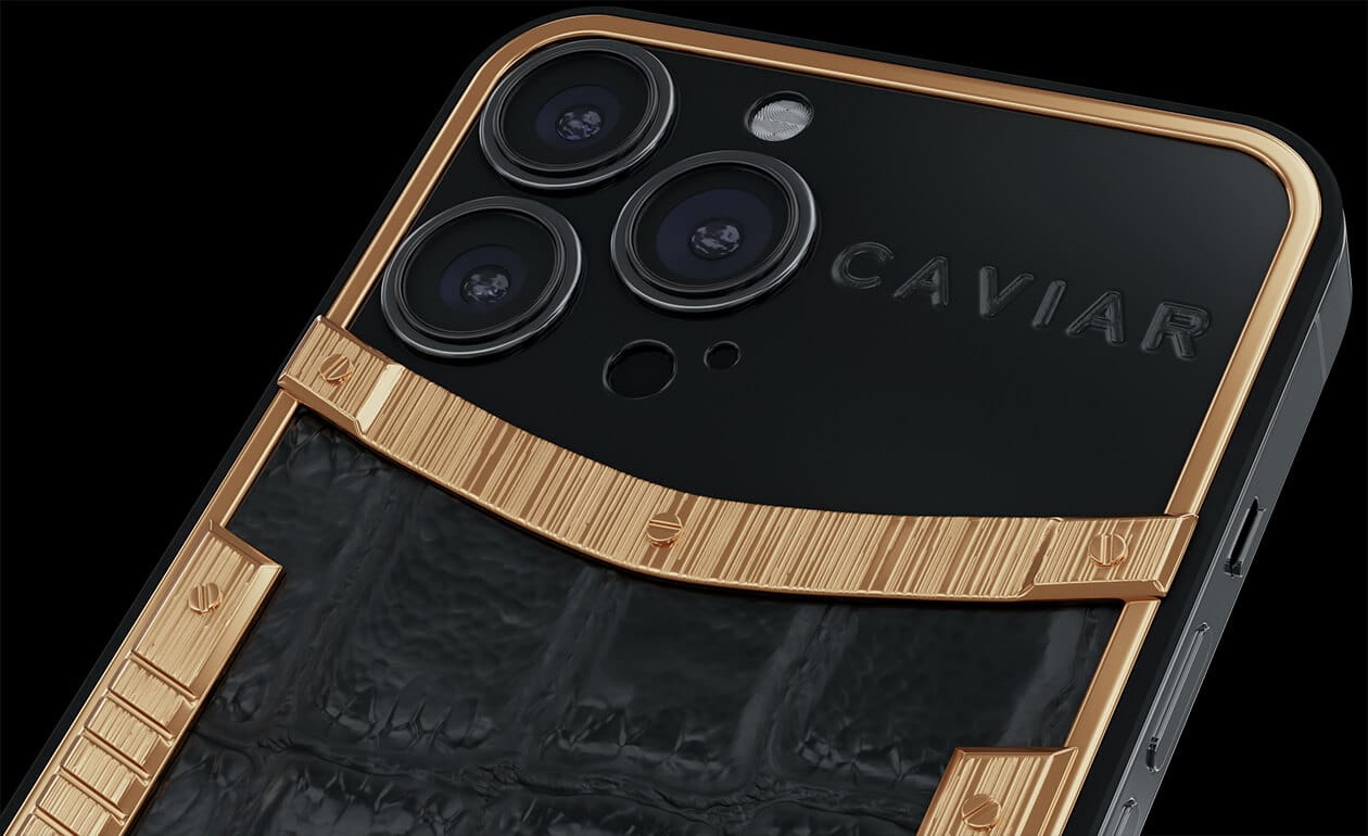 Apple iPhone - CAVIAR Gold Alligator