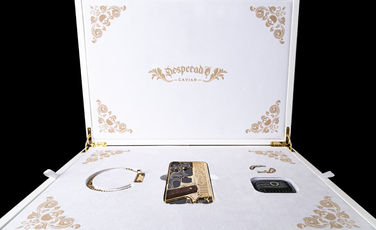 Apple iPhone - CAVIAR Desperado Set