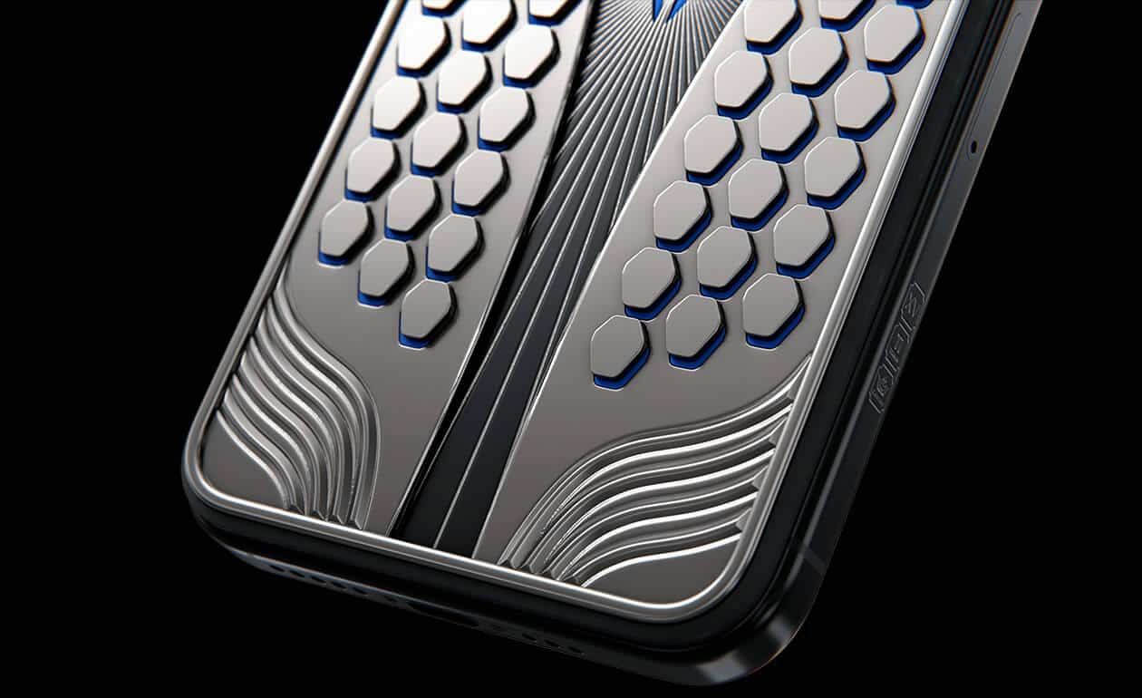 Caviar iPhone - Vision - Bionic