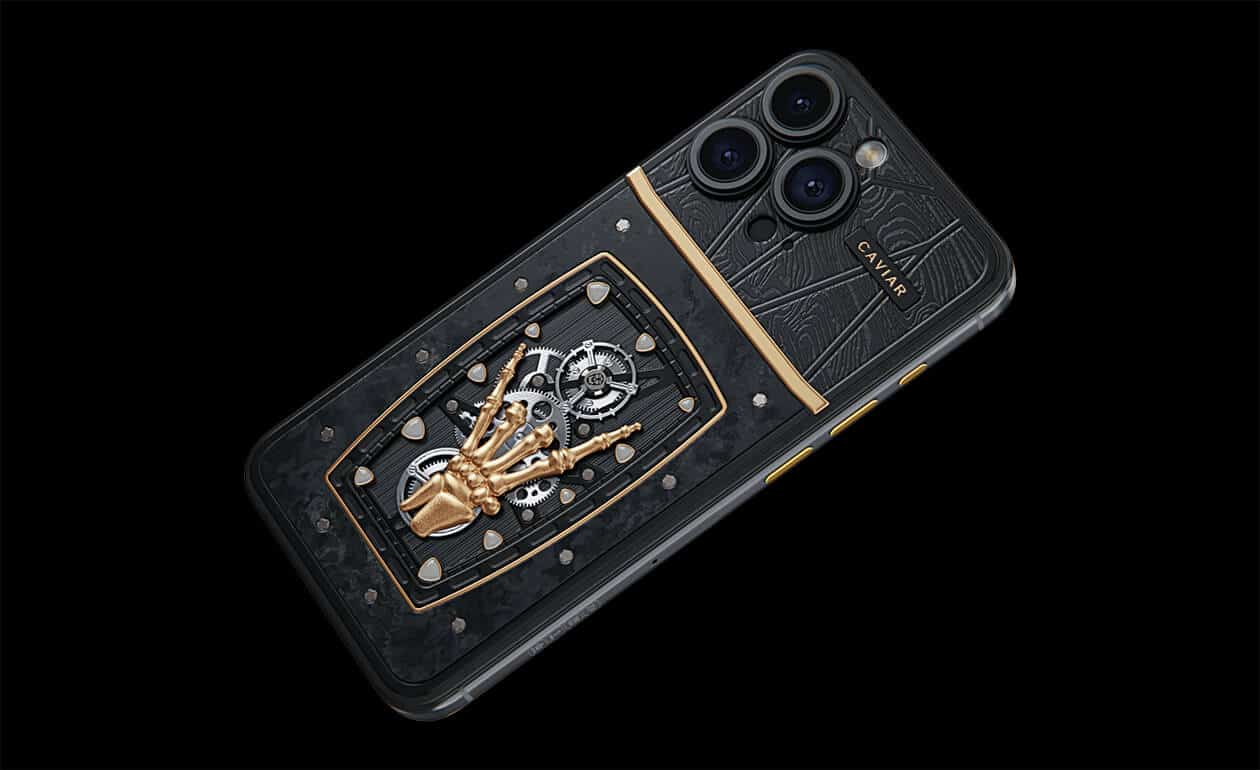Caviar Iphone - 15 Pro/Max Rebel 7