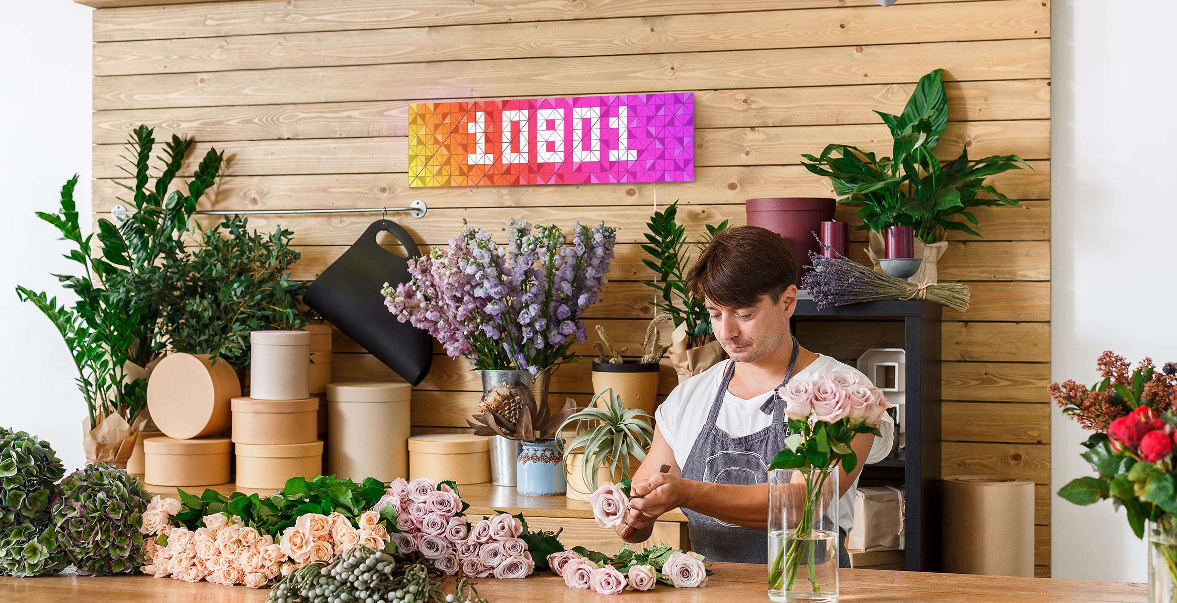 LaMetric Clock - Sky IG Flower